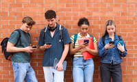 whats on students with phones